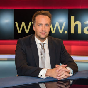 Foto von Ralf Höcker in der WDR-Sendung "hart aber fair" am 5.12.2016