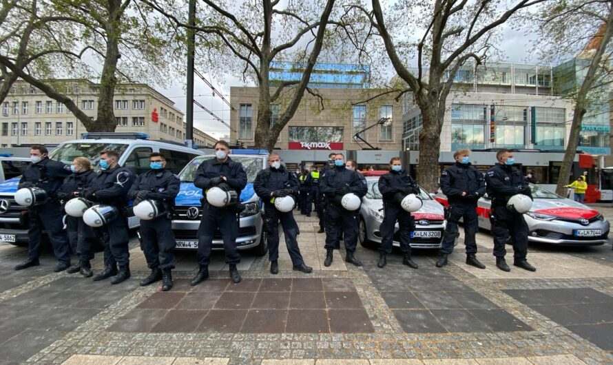 250 Menschen demonstrieren gegen geplantes NRW-Versammlungsgesetz